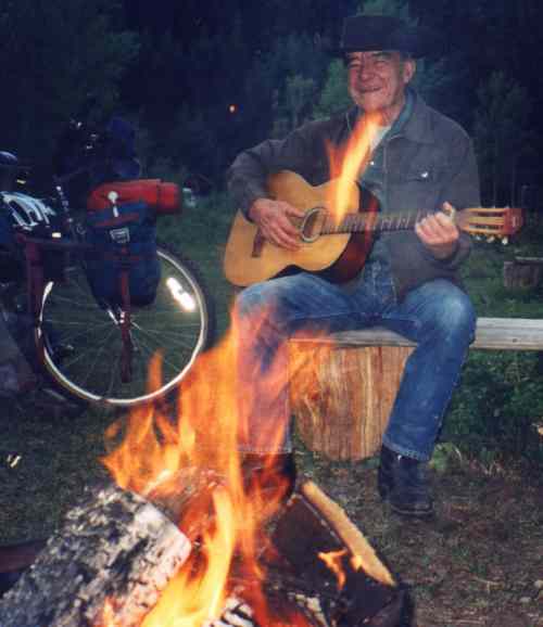 Burt Sharkey of Keyshar's (Burt's) Horse Motel serenades the group.